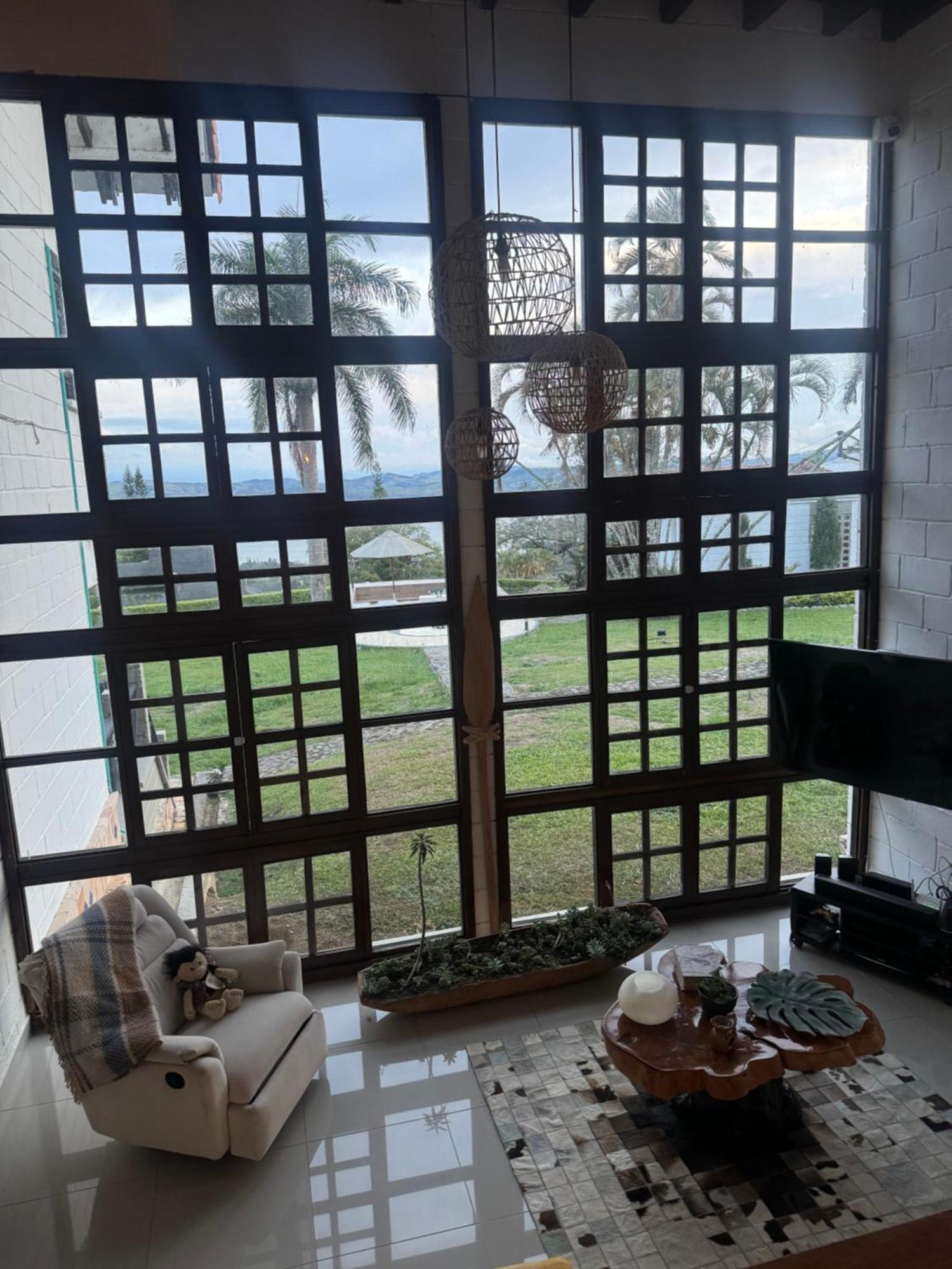 Hotel Maca Lago Calima Exterior foto
