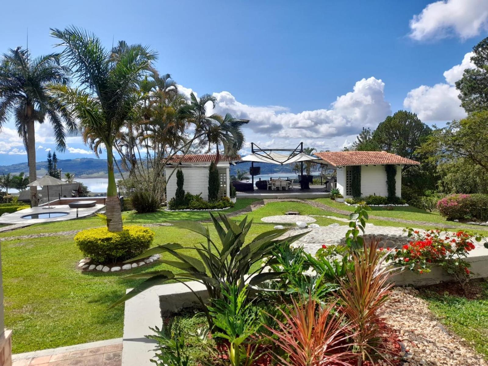 Hotel Maca Lago Calima Exterior foto